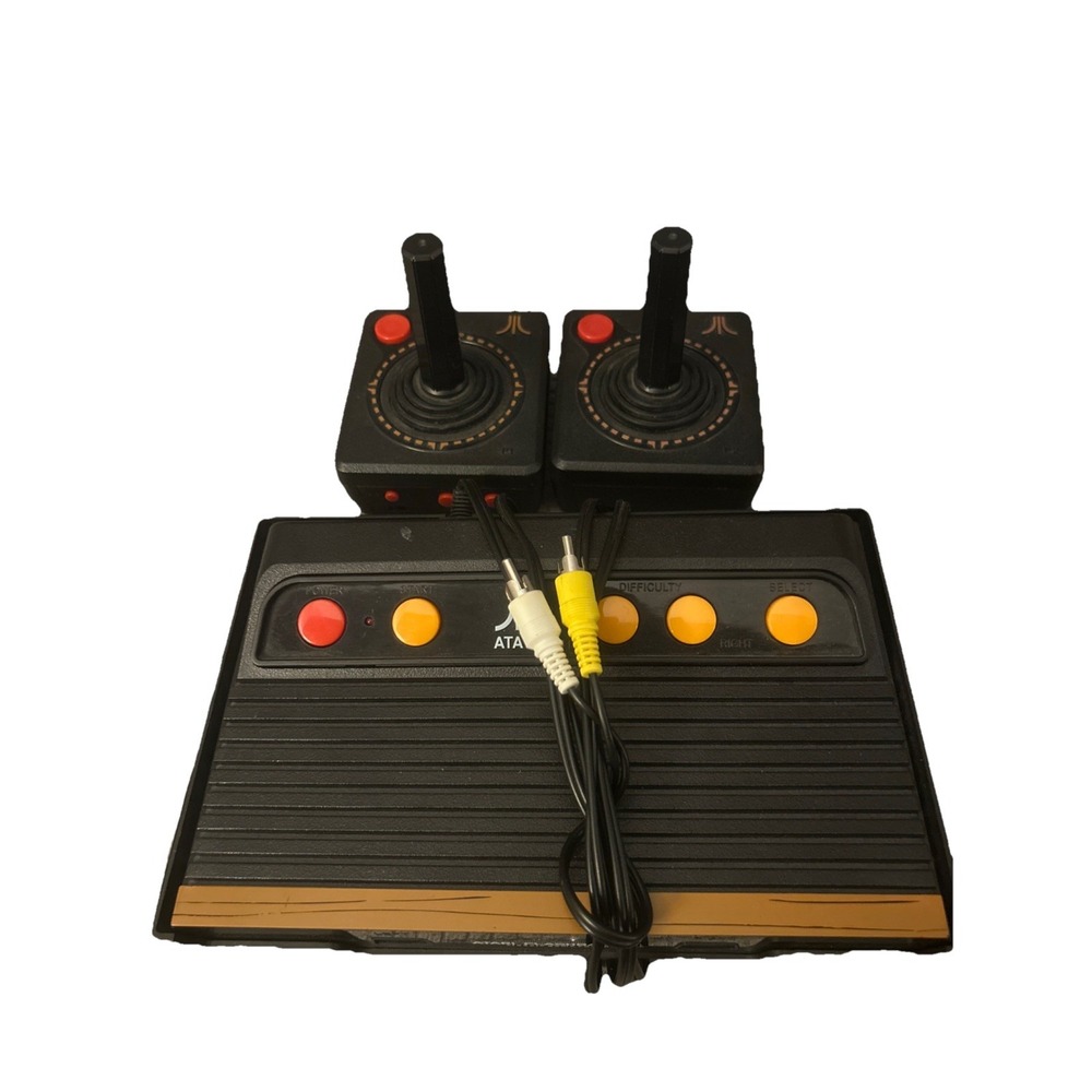 Atari Flashback 4 Classic Game Console 2 Controllers 1 Cord No Power Cord